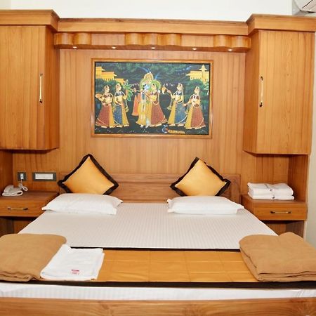 Anandha Grand Lodge Thiruchendur Exterior photo